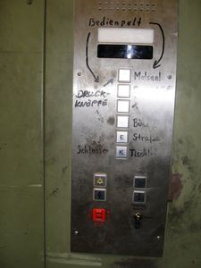 Im Theater (10).JPG
